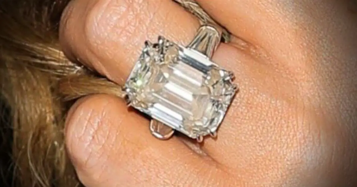 Mariah Carey's Engagement Ring