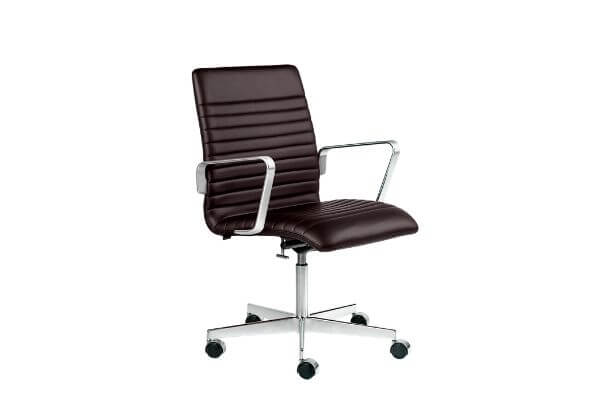 Fritz Hansen Oxford Premium Chair –$3,950