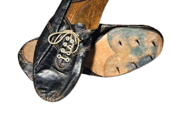 Roger Bannister's Sub-4 running shoes