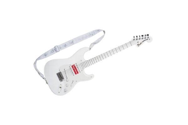 Supreme x Fender Stratocaster